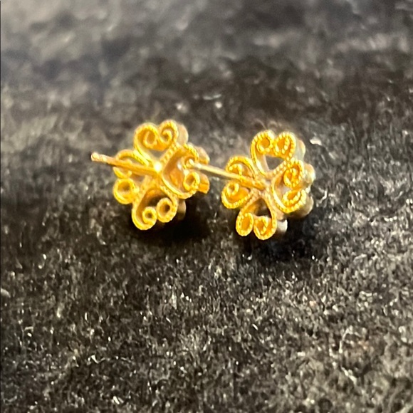 Tiny Gold Plated 925 Scroll Floral Design Pink Stones Earrings - Picture 4 of 5